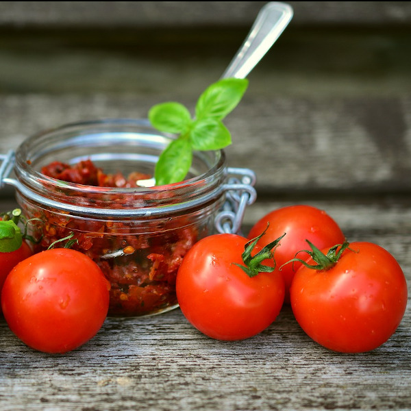 smogusam tomatoes