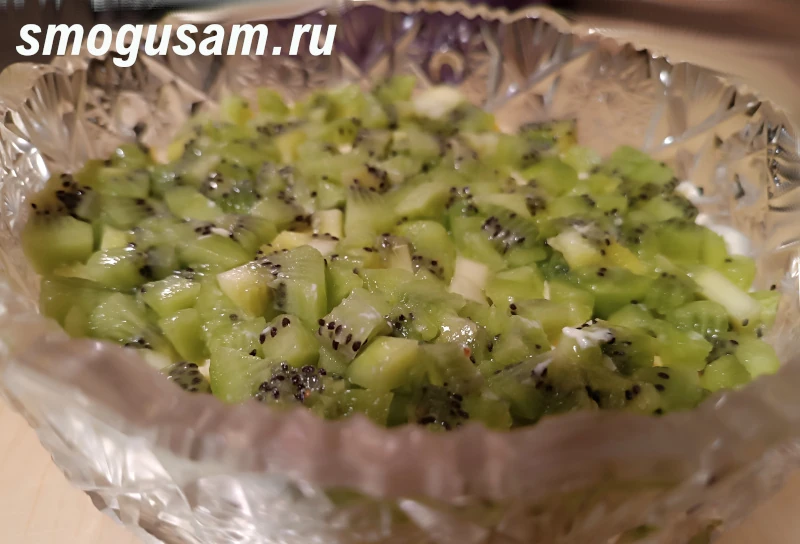 kak sdelat salat s kivi 2